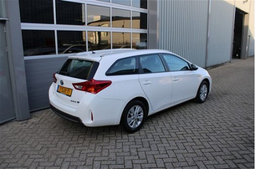 Toyota Auris Touring Sports - 1.8 Hybrid Aspiration 1e Eig Ecc Airco Camera - 1