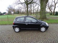 Toyota Yaris - 1.3-16V VVT-i Luna