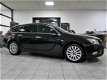 Opel Insignia Sports Tourer - 2.0 T Cosmo 4x4 220pk Sportleder 101dkm Xenon Navigatie Stoelkoeling - 1 - Thumbnail