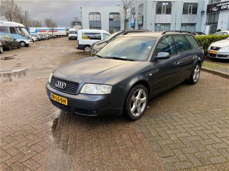 Audi A6 Avant - 2.4 quattro Exclusive - 1