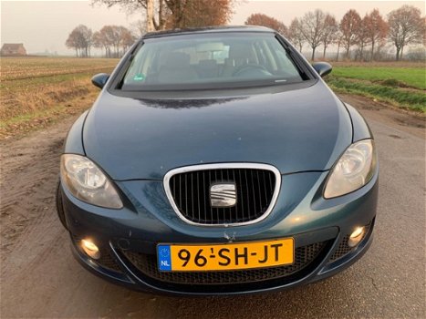 Seat Leon - 2.0 FSI Stylance / full options - 1