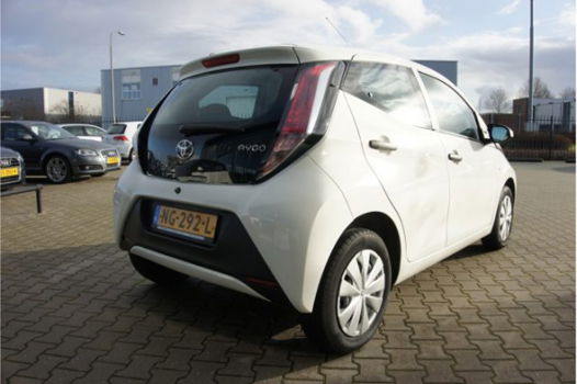 Toyota Aygo - 1.0 VVT-i x-now - 1