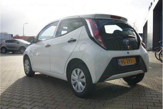 Toyota Aygo - 1.0 VVT-i x-now - 1