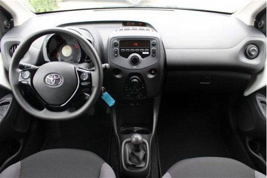 Toyota Aygo - 1.0 VVT-i x-fun *NIEUWE AUTO / VOORRAAD VOORDEEL / OP=OP - 1