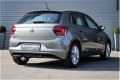 Volkswagen Polo - Comfortline 1.0 TSI 95pk Navigatie Parkeersensoren DAB Cruise control Climatronic - 1 - Thumbnail