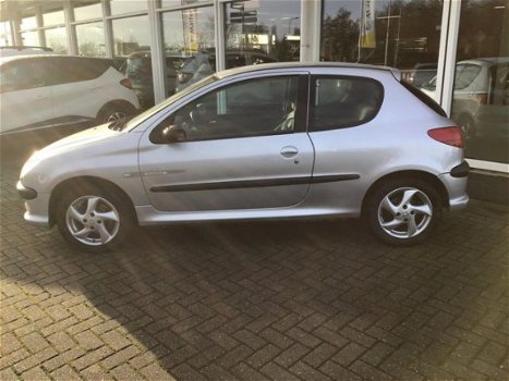 Peugeot 206 - 1.6-16V XS Premium - 1