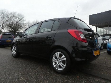 Opel Corsa - 1.4i 5D Cosmo Airco LM Mooi - 1