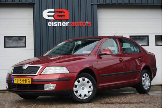 Skoda Octavia - 2.0 FSI Ambiente | trekhaak | 1e eigenaar | - 1