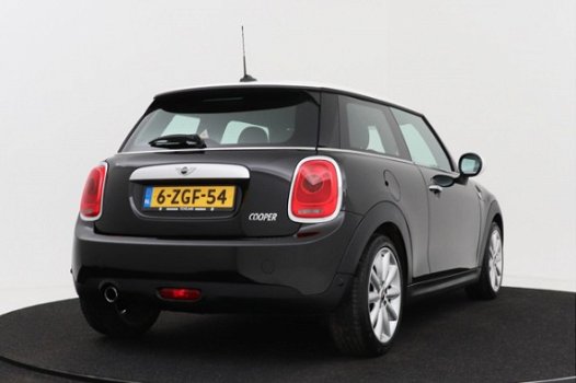 Mini Mini Cooper - 1.5 136 pk | Navigatie | Sportstoelen | PDC - 1