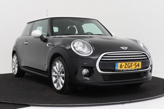 Mini Mini Cooper - 1.5 136 pk | Navigatie | Sportstoelen | PDC - 1