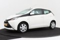 Toyota Aygo - 1.0 VVT-i x-play | Camera | Airco | Cruise control - 1 - Thumbnail