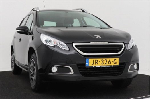 Peugeot 2008 - 1.2 PureTech Blue Lion | Navigatie | Parkeersensoren - 1