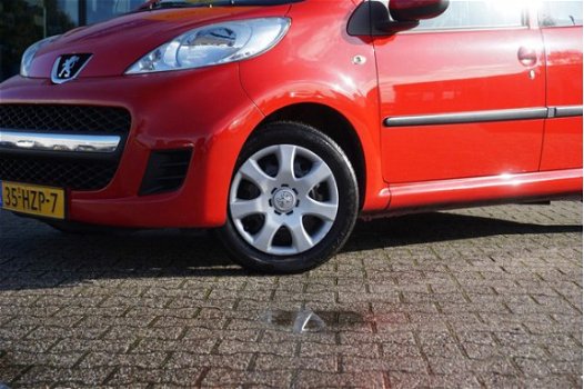 Peugeot 107 - 1.0-12V XS 5-DRS CV EL.RAMEN - 1