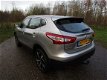 Nissan Qashqai - 1.6 Navigatie / Stoelverwarming / 19inch Tekna - 1 - Thumbnail