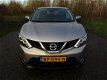 Nissan Qashqai - 1.6 Navigatie / Stoelverwarming / 19inch Tekna - 1 - Thumbnail