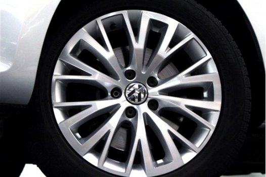 Volkswagen Sharan - 1.4 TSI 150pk Highline PANO NAVI STOELVERW. CRUISE '11 - 1