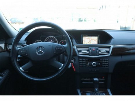 Mercedes-Benz E-klasse - 200 CGI / Automaat / Navigatie - 1