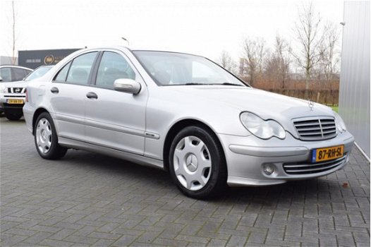 Mercedes-Benz C-klasse - 200 CDI Classic Automaat Comfort/pakket Tweede eigenaar - 1