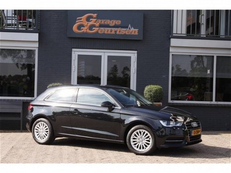 Audi A3 Sportback - 1.4 TFSI 122pk Ambiente / MMI-Media / Airco / Bleutooth - 1