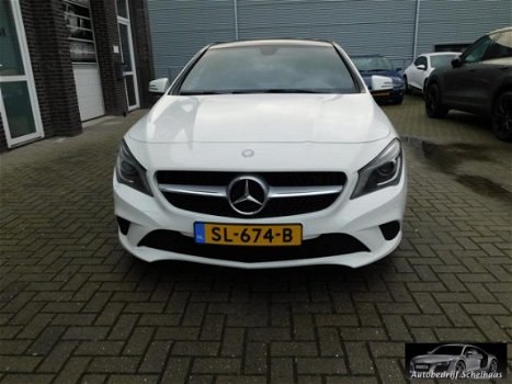 Mercedes-Benz CLA-Klasse - 200 - 1