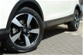 Nissan Qashqai - 115pk N-Connecta / NAVI / 18`` / CAMERA / PDC / KEYLESS / 45.000KM - 1 - Thumbnail