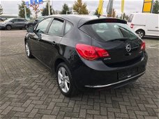 Opel Astra - 1.4 Turbo Start/Stop 120pk Rhythm