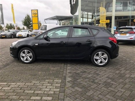 Opel Astra - 1.4 Turbo Start/Stop 120pk Rhythm - 1