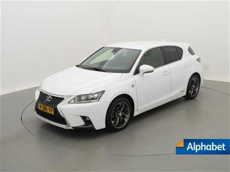 Lexus CT 200h - 1.8 136pk Hybrid Automaat F Sport Line LED Pakket - 1