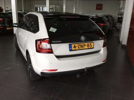 Skoda Rapid - 1.6TDI Gr.tech Eleg. Panodak Sport - 1