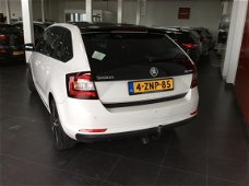 Skoda Rapid - 1.6TDI Gr.tech Eleg. Panodak Sport