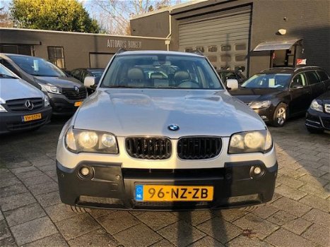 BMW X3 - 3.0d Executive Navi Panodak Leder etc. etc - 1