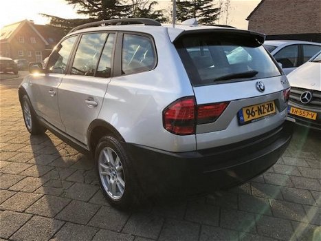 BMW X3 - 3.0d Executive Navi Panodak Leder etc. etc - 1