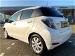 Toyota Yaris - 1.5 Full Hybrid Sport / Cruise Control / Park Assist / Keyless Entry / 15'' LMV - 1 - Thumbnail