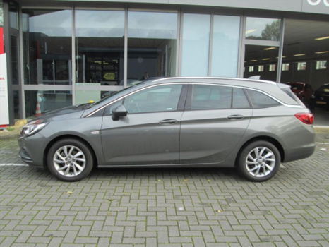 Opel Astra - 1.0 Turbo 105PK, Innovation | EU NAVI | PDC | KEYLESS ENTRY | - 1