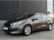 Kia Cee'd - Ceed SW 1.6 ComfortLineNavigator / 7 jaar garantie - 1 - Thumbnail