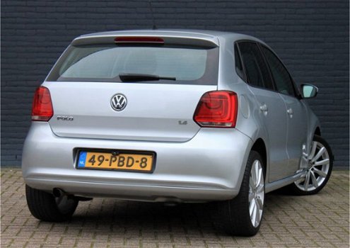 Volkswagen Polo - 1.4-16V | Camera | NAVI | Cruise-C | Volledig onderhouden | Nap - 1