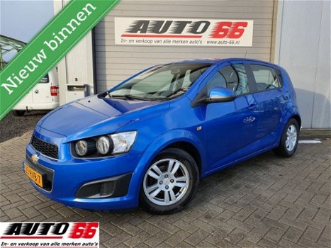 Chevrolet Aveo - 1.4 LT met AIRCO - 1