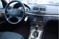 Mercedes-Benz E-klasse - 220 CDI Avantgarde | AUT | Dealer / MB Specialist onderhouden | Navi | Xeno - 1 - Thumbnail
