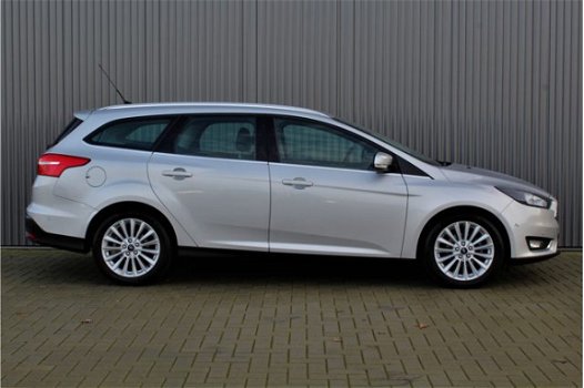 Ford Focus Wagon - 1.0 125pk Titanium Edition NAVI PDC 17