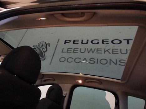 Peugeot 3008 - ACTIVE 1.6 THP 150pk H6 NAVI | PANODAK | TREKHAAK - 1