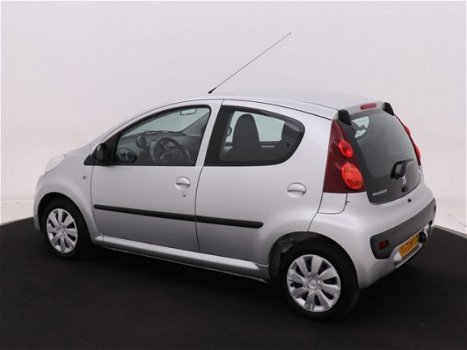 Peugeot 107 - 1.0 Active Automaat | airco | radio CD | | NEFKENS DEAL | - 1