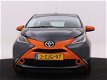 Toyota Aygo - 1.0 VVT-i x-play | airco | bluetooth | camera | NEFKENS DEAL - 1 - Thumbnail