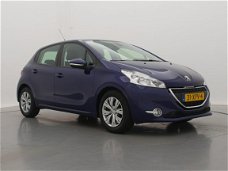 Peugeot 208 - 1.4 95pk Envy | Navigatie | Climate Control | Parkeersensoren | Lage kilometerstand |