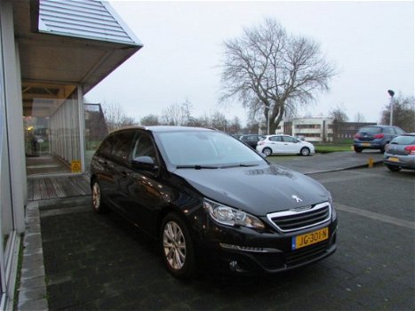 Peugeot 308 SW - 1.2 THP 110 pk Style ECC/PDC/NAV/TEL.BLUETOOTH - 1