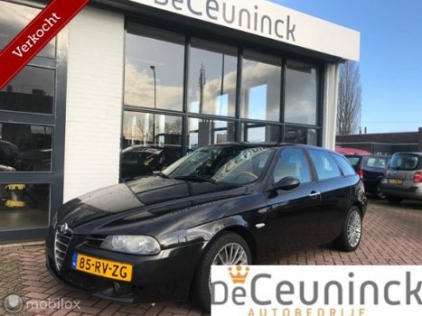 Alfa Romeo 156 Sportwagon - 1.8 T.Spark Distinctive+LEER+SCHUIFDAK+VERW.STOELEN - 1