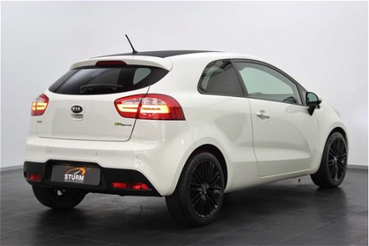 Kia Rio - 1.2 CVVT Super Pack | Navigatie | Cruise & Climate Control | 17'' Velgen | Keyless Entry | - 1