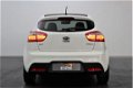 Kia Rio - 1.2 CVVT Super Pack | Navigatie | Cruise & Climate Control | 17'' Velgen | Keyless Entry | - 1 - Thumbnail