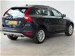 Volvo XC60 - D5 Momentum AWD Aut. | Leer | 18'' | Navi - 1 - Thumbnail