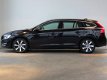 Volvo V60 - Summum D6 Plug-In Hybrid AWD | € 16.488 EX BTW - 1 - Thumbnail