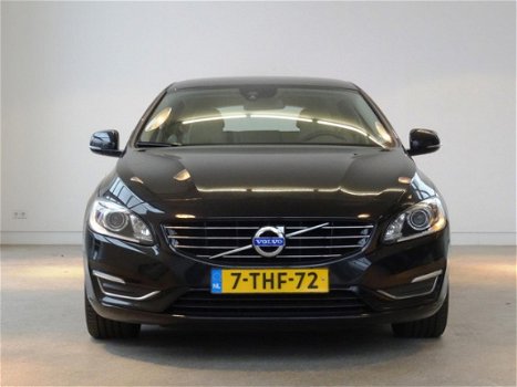 Volvo V60 - Summum D6 Plug-In Hybrid AWD | € 16.488 EX BTW - 1